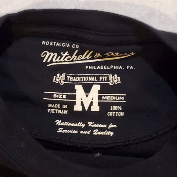 NBA Detroit Bad Boys Pistons T-Shirt - Size Medium (M) - Picture 6 of 11